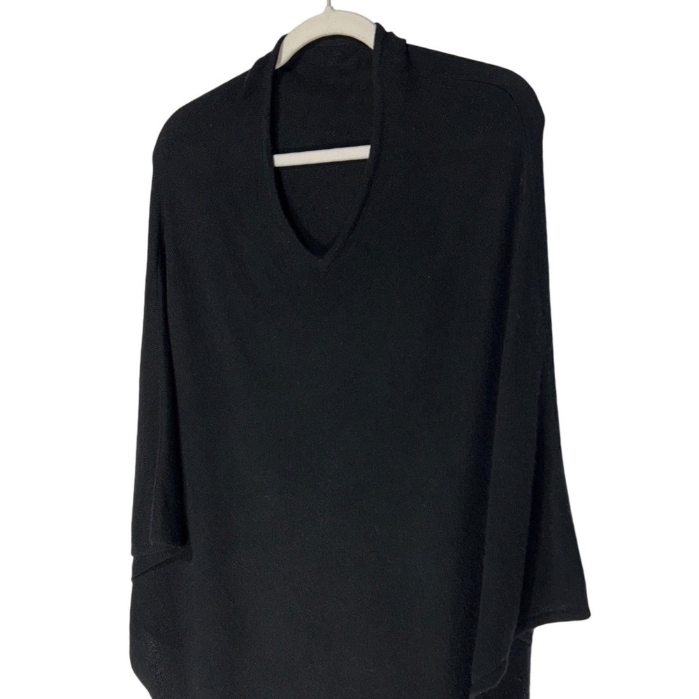 Exclusive Cashmere Hand Made in Nepal Black V-Neck Asymmetrical Poncho Wrap
